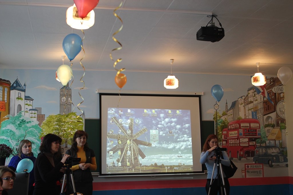 _____-_-__________-_____-_-___________-_________-________