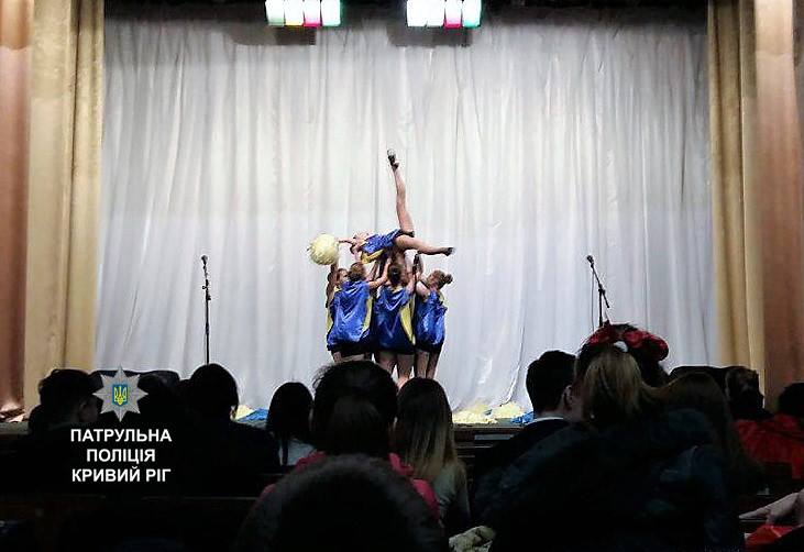 талановиті діти_поліція