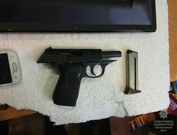 Новомосковськ_пограбування