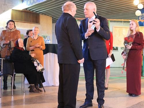 Останін Геннадій