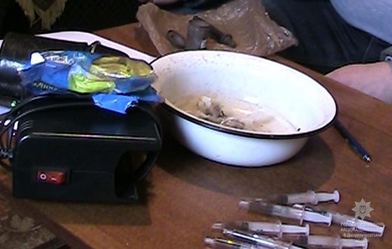 Павлоград_наркопритон