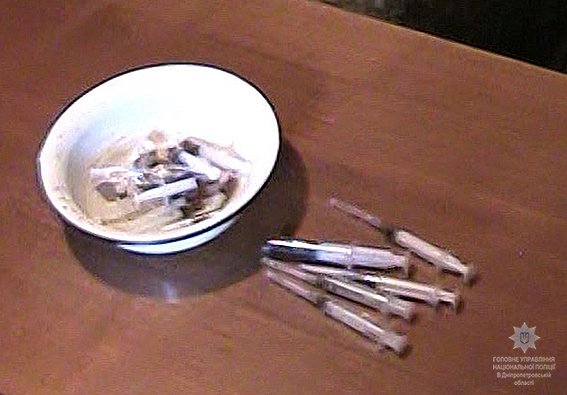 Павлоград_наркопритон