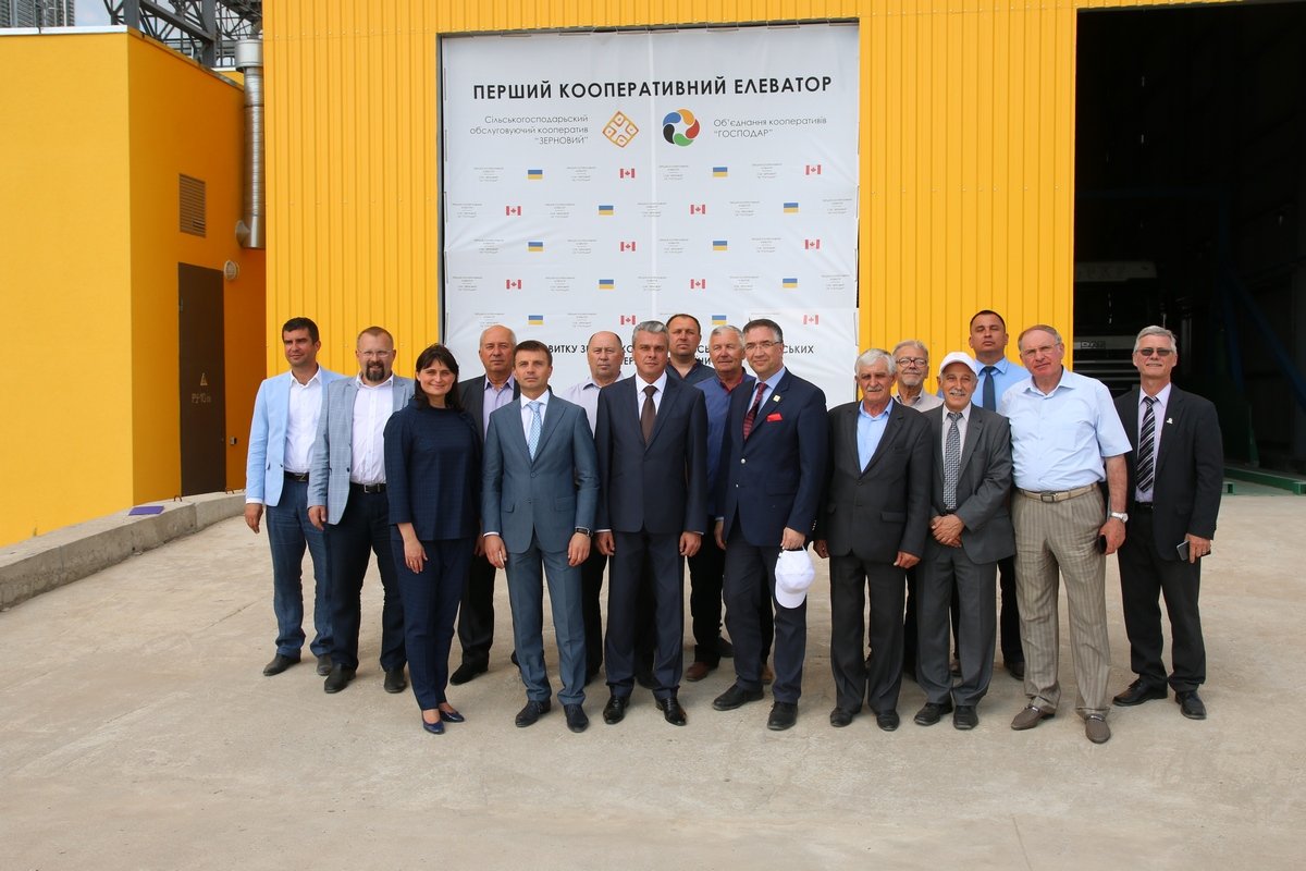 У Дніпропетровській області запрацював перший в Україні кооперативний елеватор. 