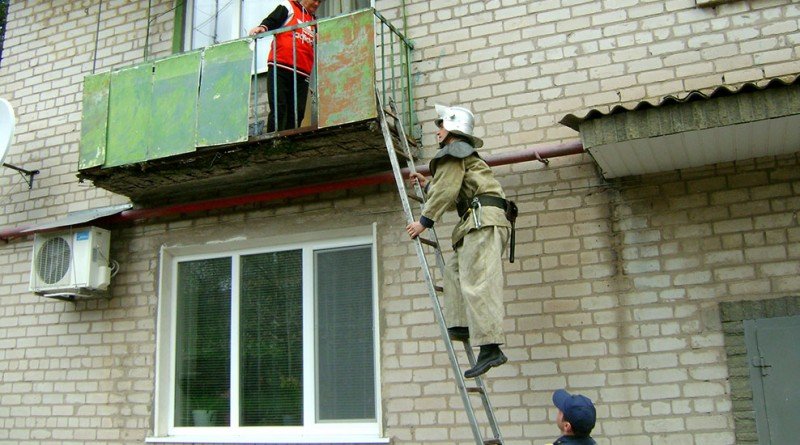 Рятувальники