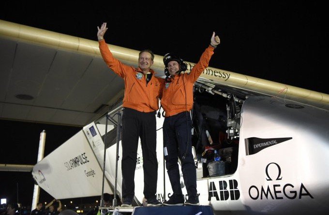 самолет без топлива