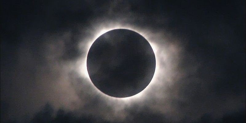 лунное затмение