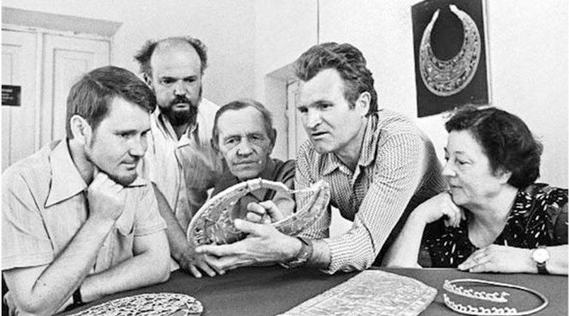 Борис Мозолевський