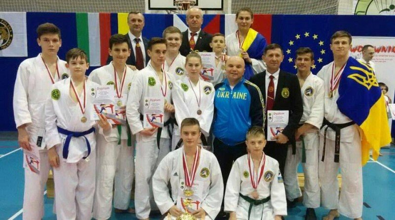 Ева Вакуленко_рукопашный бой