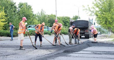 У Тернівці капітально ремонтують головну транспортну магістраль міста