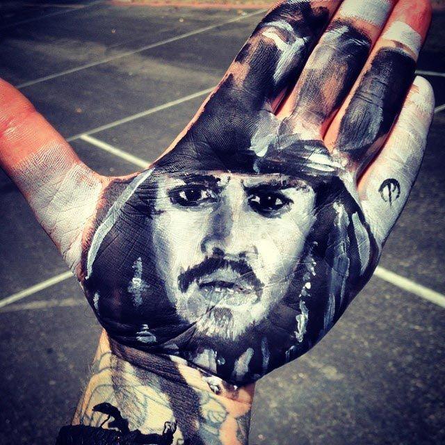 портреты на ладонях