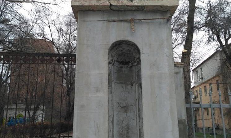 парк Глоби_відновлення паркану