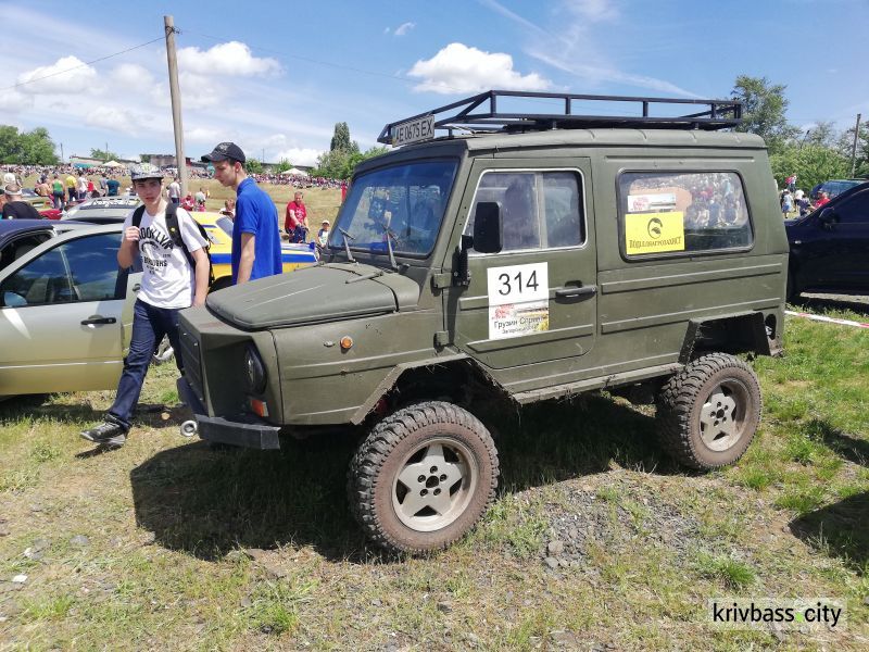 ретро-авто_Кривой Рог