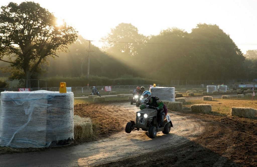 незвичайні перегони