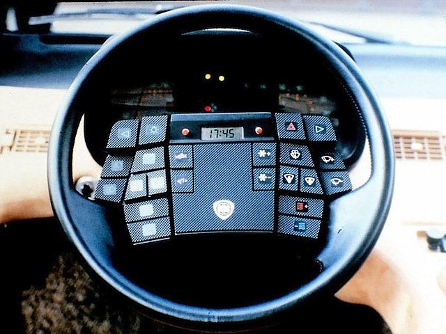 автомобильный руль