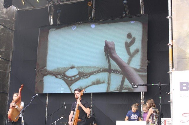 картины из песка