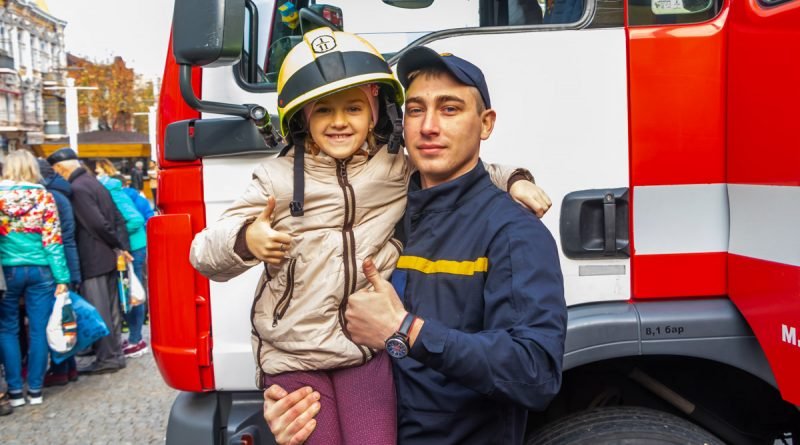 День спасателя