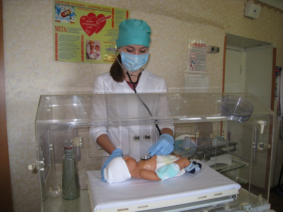 Криворізький медичний коледж1