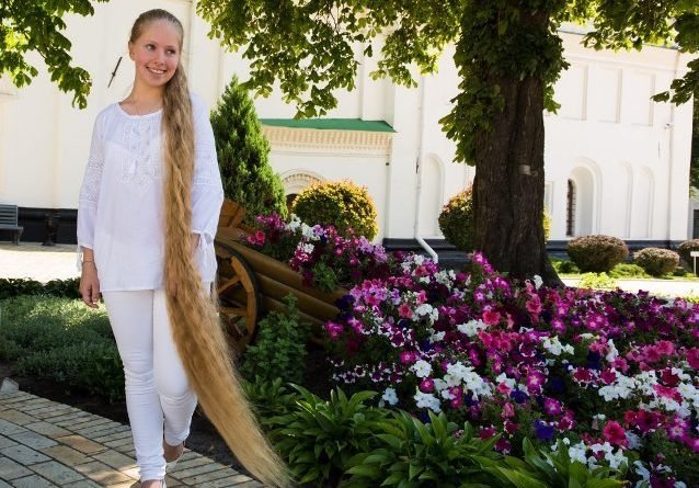 Олена Корзенюк_найдовше волосся