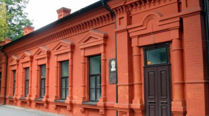 будинок Поля