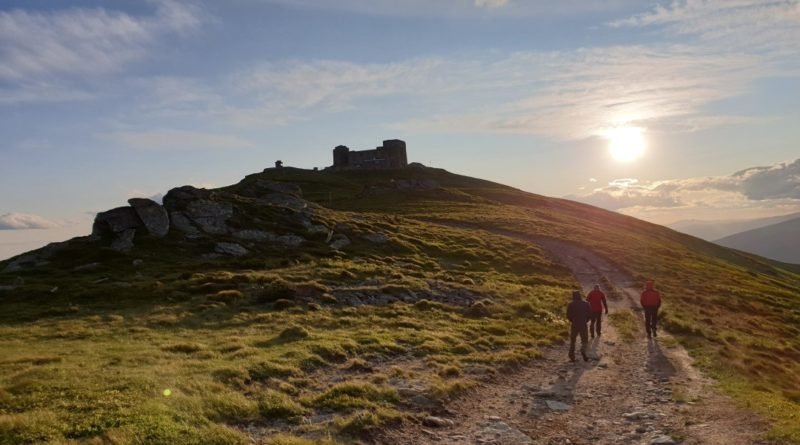 унікальна печера на карпатській горі