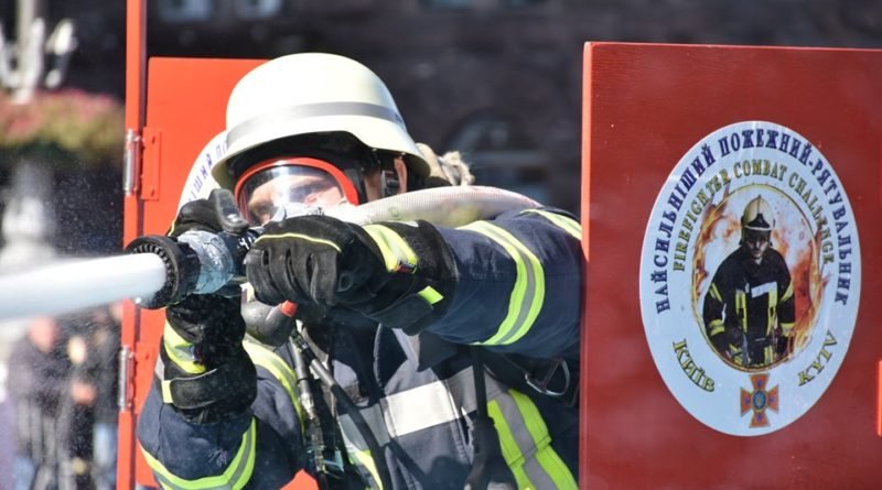 рятувальники