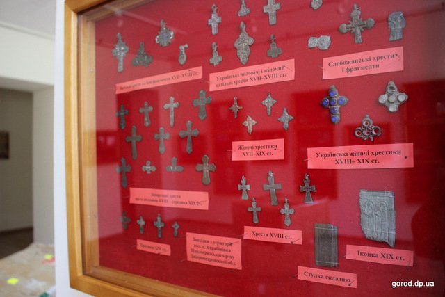 выставка крестов в Днепре