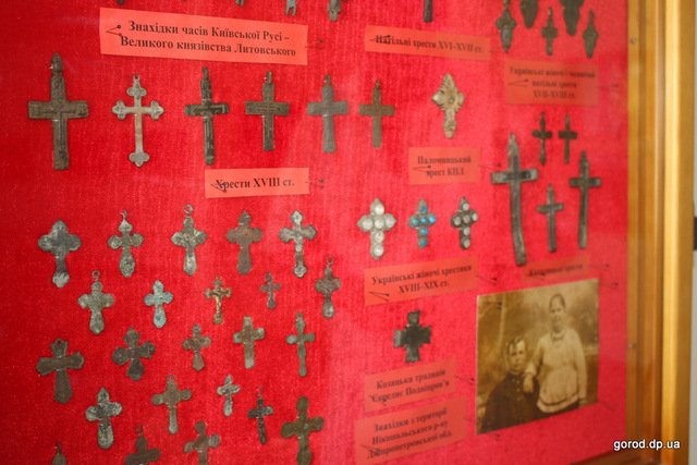 выставка крестов в Днепре