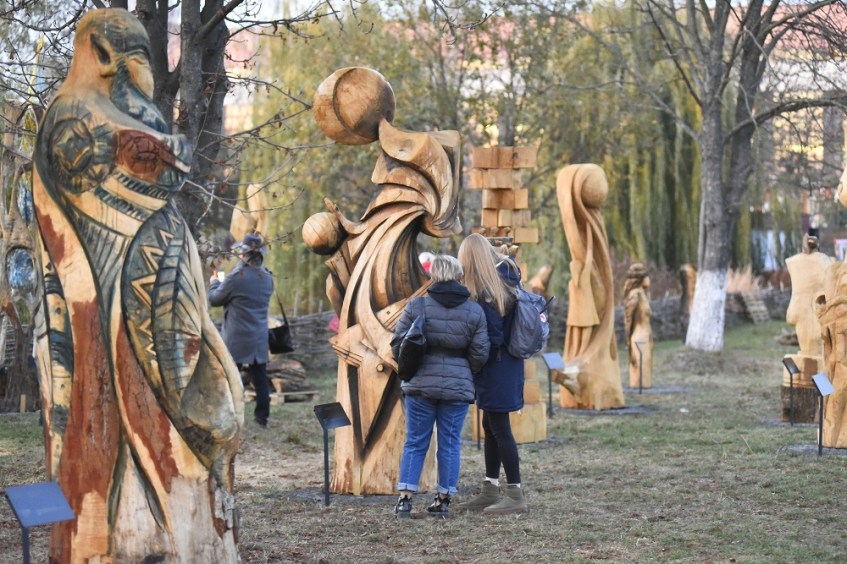 парк скульптур у Луцьку