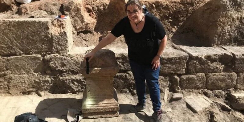 алтарь языческого бога