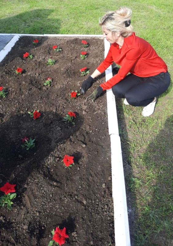 Гуфман_цветы для героев