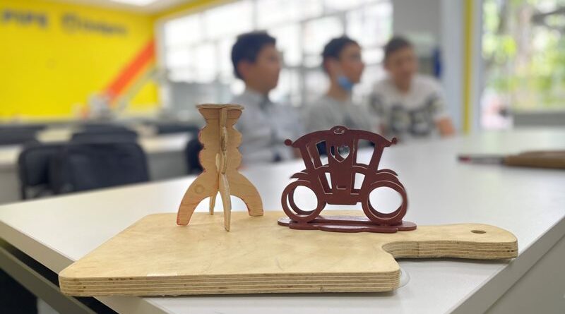 Роман Твердохлеб_учитель