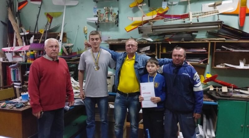 авіамоделісти_Покров