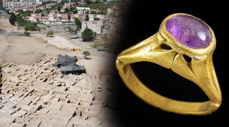 золотий перстень