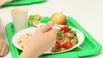 харчування в школах