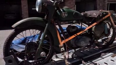 мотоцикл М1М_авторетромузей Дніпро