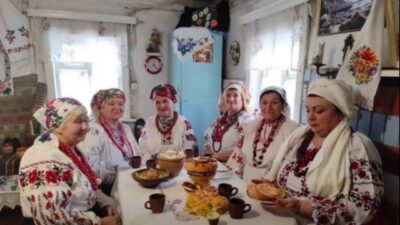 Від козацьких пісень до родинних традицій: у Покрові бережуть культурну спадщину Від козацьких пісень до родинних традицій: у Покрові бережуть культурну спадщину