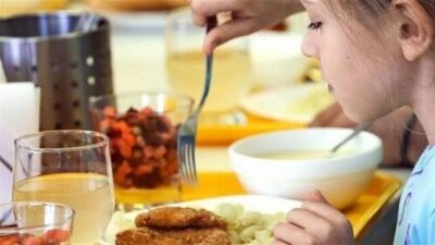 Для школярів Дніпропетровщини стане доступним безкоштовне гаряче харчування Для школярів Дніпропетровщини стане доступним безкоштовне гаряче харчування