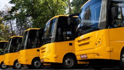 На Дніпропетровщині продовжують оновлювати автопарк закладів освіти На Дніпропетровщині продовжують оновлювати автопарк закладів освіти