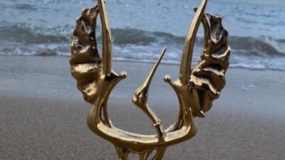 Гніздо з історіями: у Дніпрі створюють незвичайну скульптуру Гніздо з історіями: у Дніпрі створюють незвичайну скульптуру